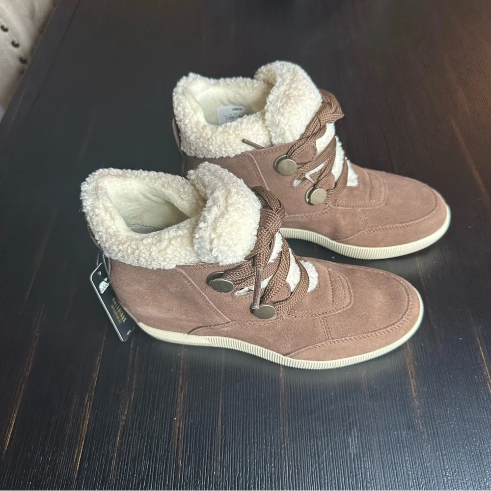 Women's SOREL Out N About Faux Shearling Bootie Tobacco/Natural Size 8